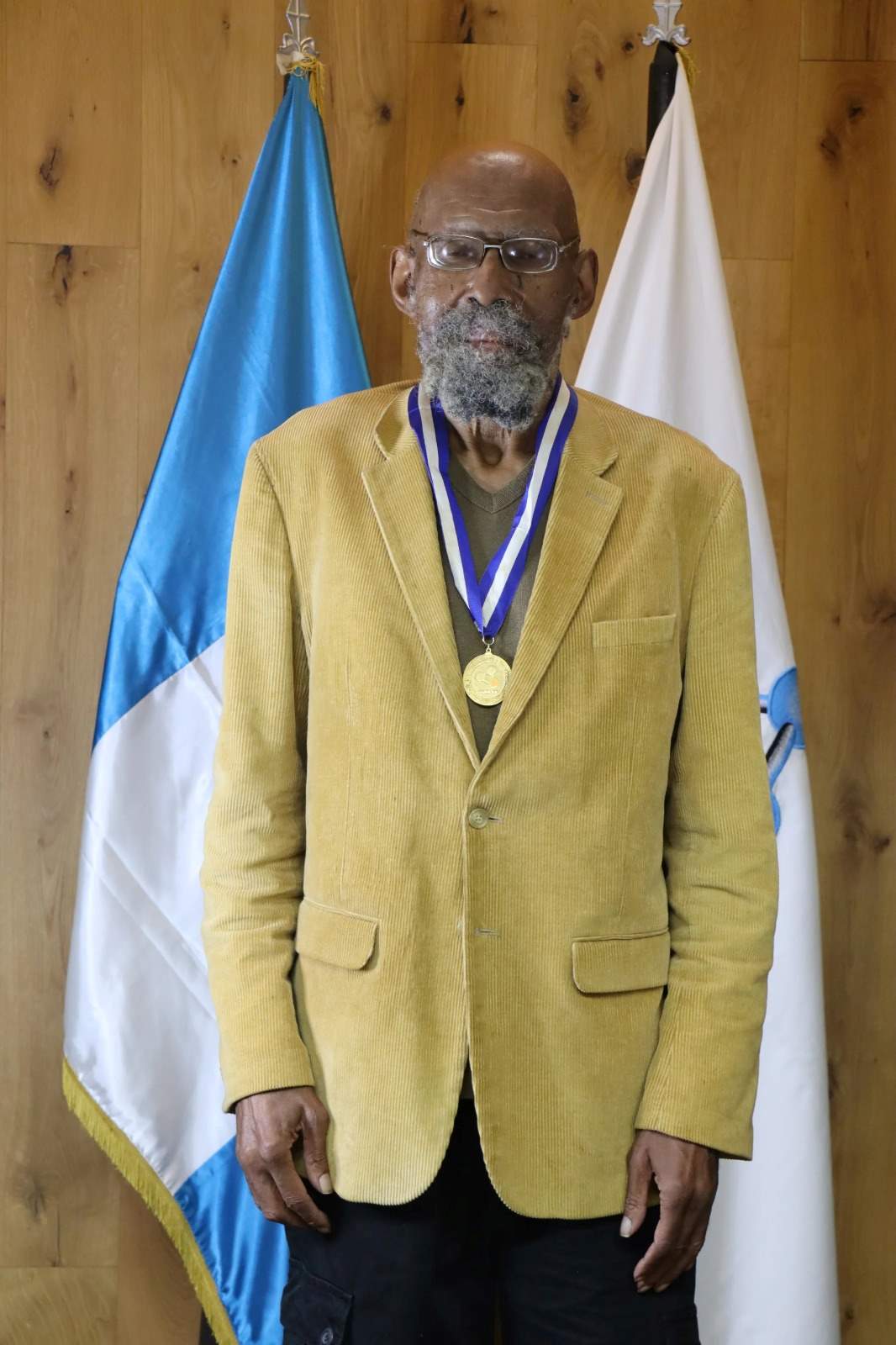 DR SOLOMON foto