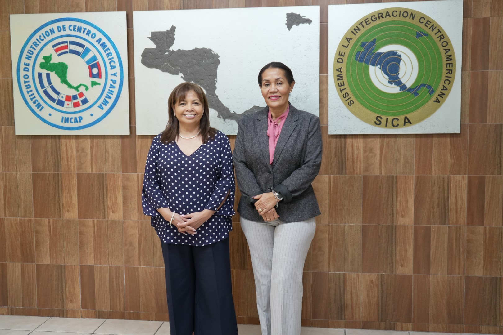 Reunin con Dra Lucrecia Rodrguez SE CAC 8 Grande